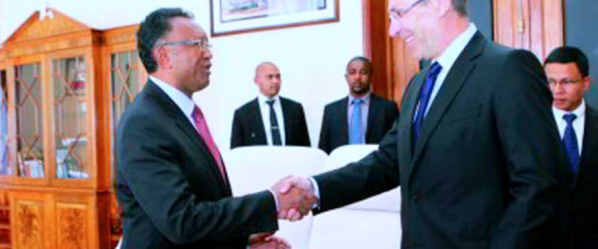 Le commissaire européen au développement ouvre de nouvelles portes pour la coopération entre Mayotte et Madagascar