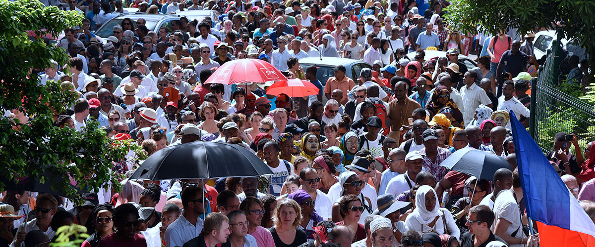 Mayotte et ses élus disent «Plus jamais ça !» au cours d’une marche contre l’insécurité