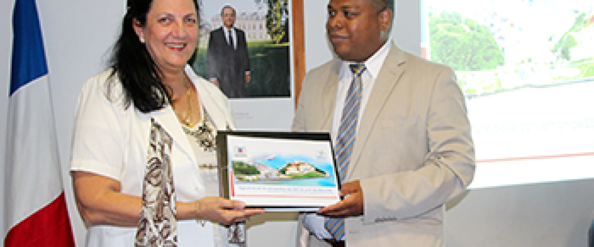 Signature de la convention DSP du Port de Mayotte