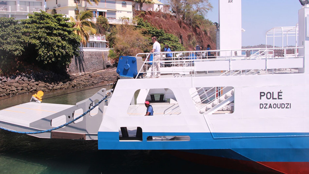 Le nouvel amphidrôme Polé est arrivé à bon port et prendra du service fin octobre