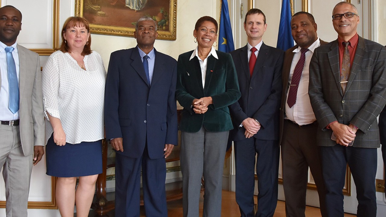 Le président Soibahadine IBRAHIM RAMADANI reçu au ministère des Outre-mer